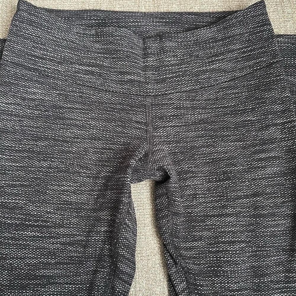 lululemon athletica Gray Leggings - Picture 3 of 6